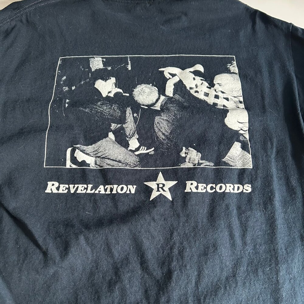 Bold T-shirt - Picture 2 of 2